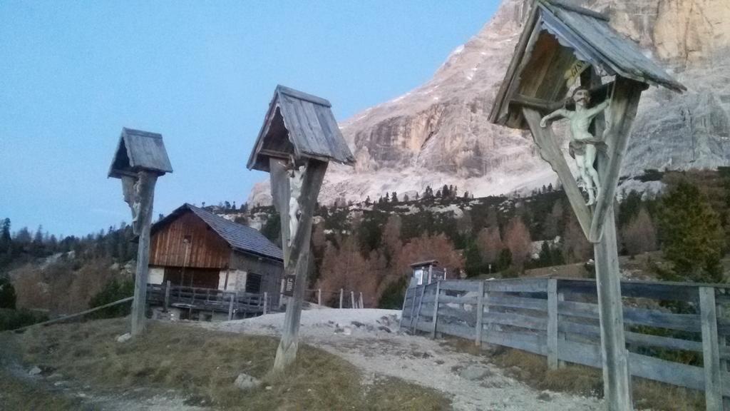 La Stua Hotel San Cassiano  Exterior photo